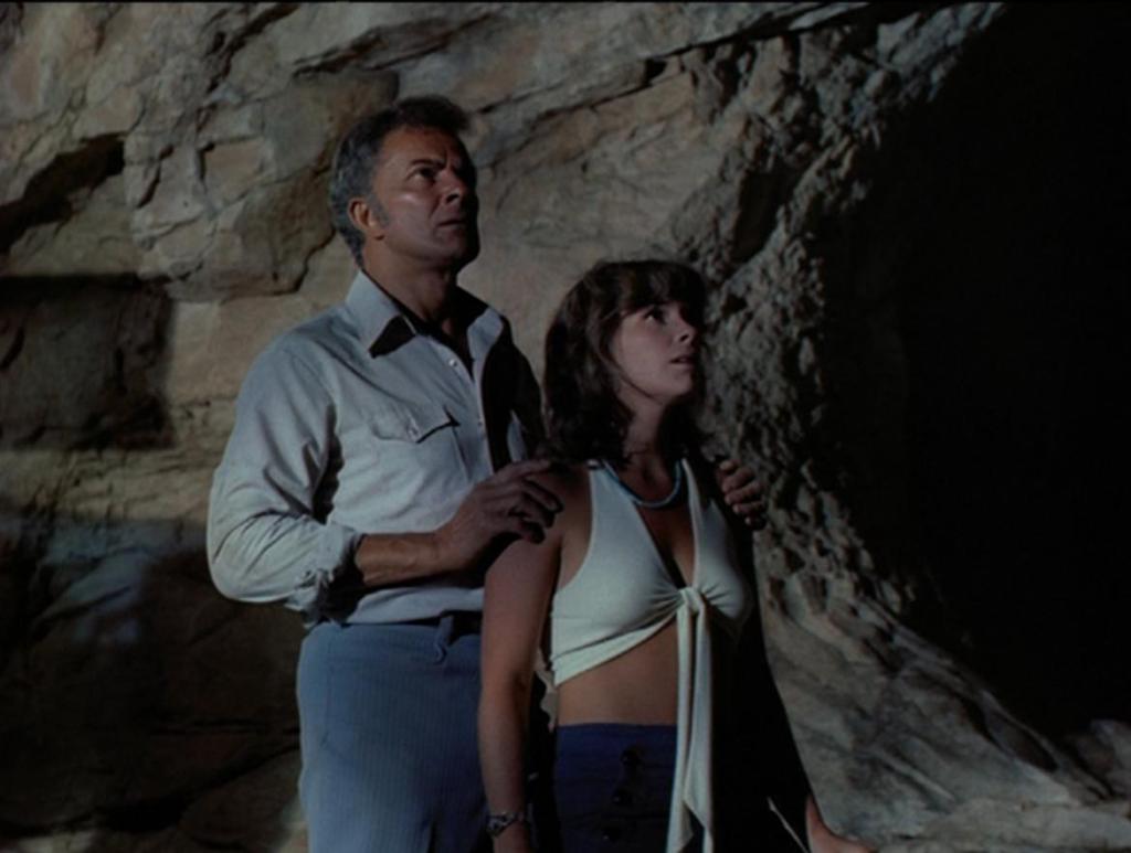 Cornel Wilde and Jennifer Salt, playing father and daughter, look meaningfully off-camera