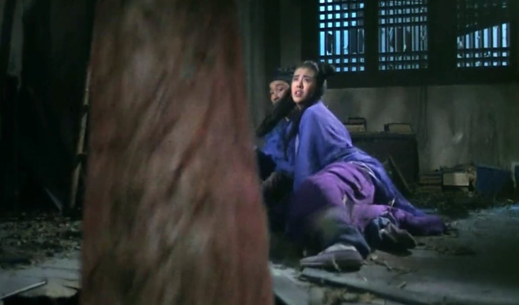 Giant tongue erupts through the floor!