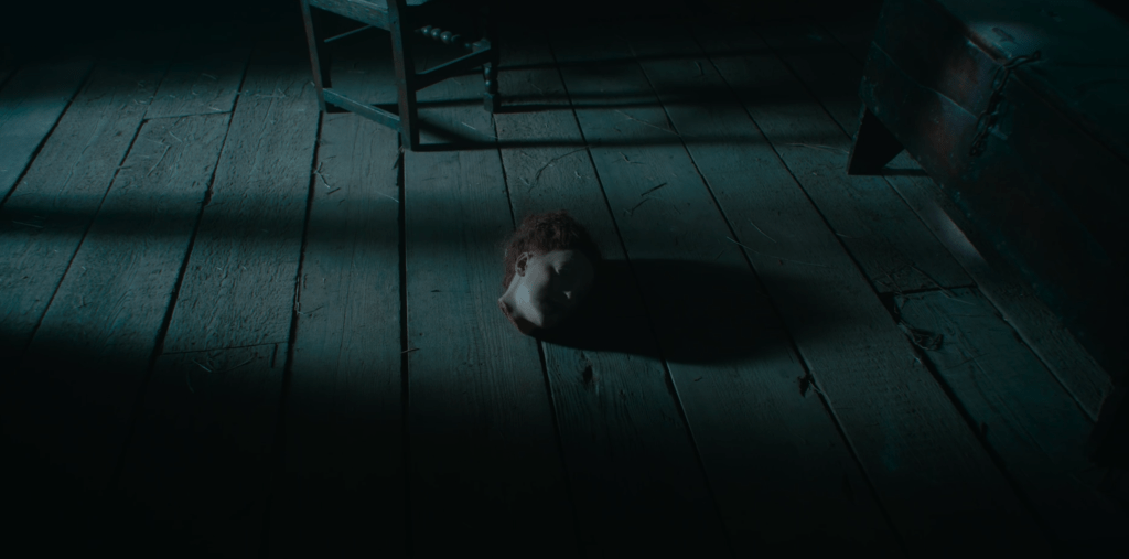 Decapitated heads are a recurring motif