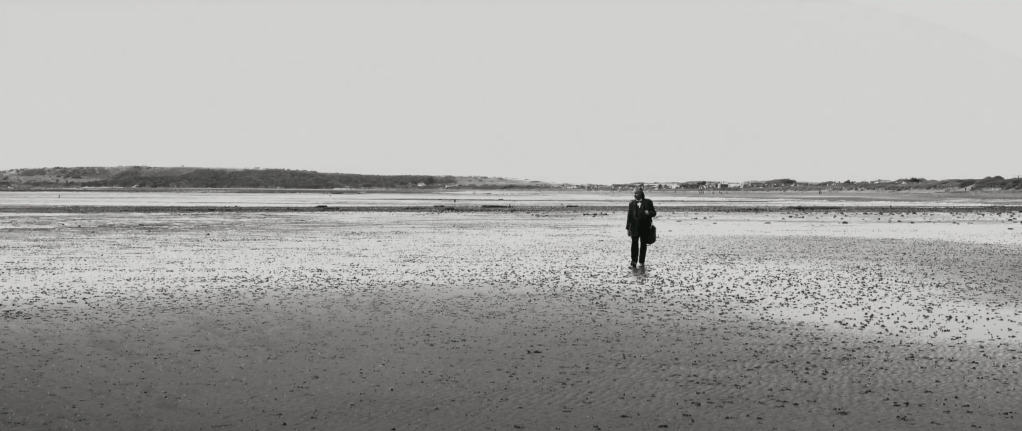 Love this shot: like something straight out of a BBC M.R. James adaptation!