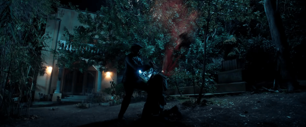 A delivery guy gets beheaded with garden sheers!