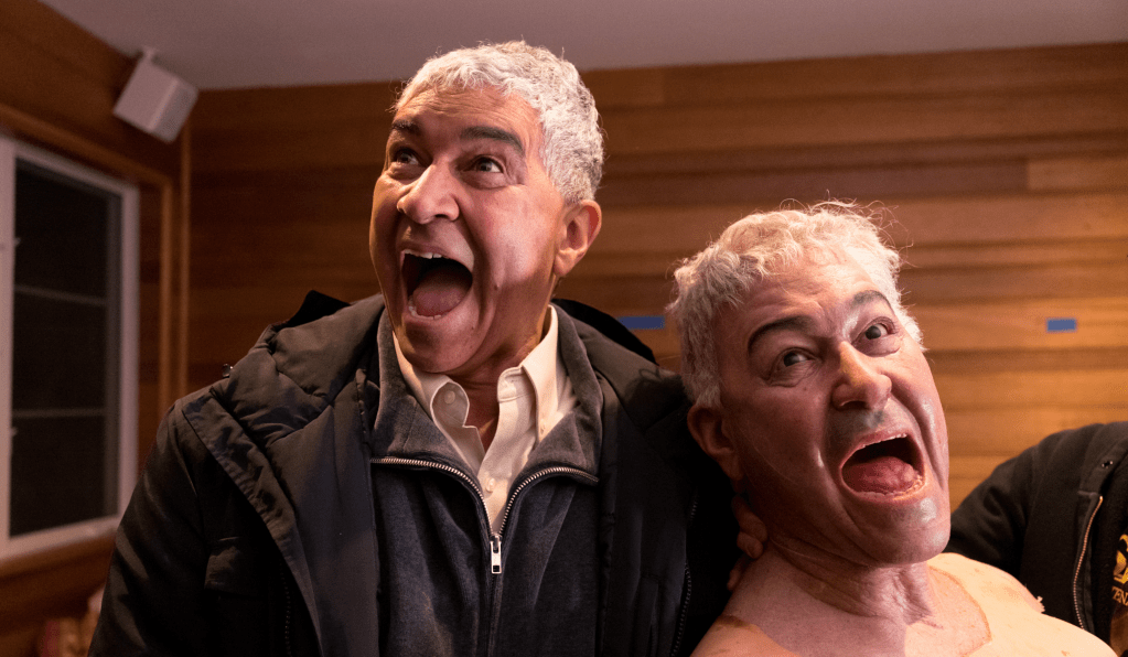  Pat Smear and his replica head