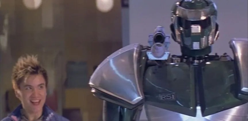 Richard Sun hams it up a bit as villainous hacker Kurt Lee