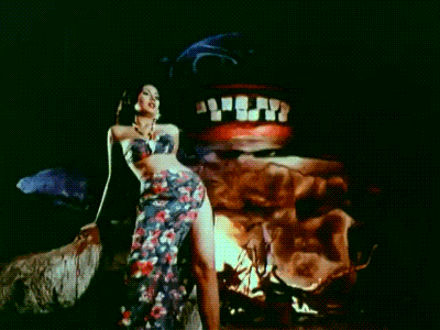 Drums 'n' dancing...