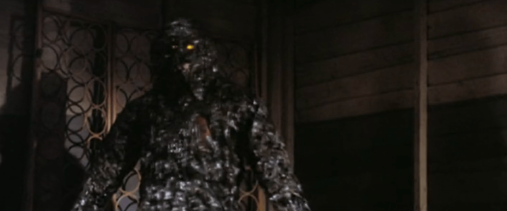 ...and then turns into the roaring Oily Maniac to kill Little Yue's would-be rapist attacker!