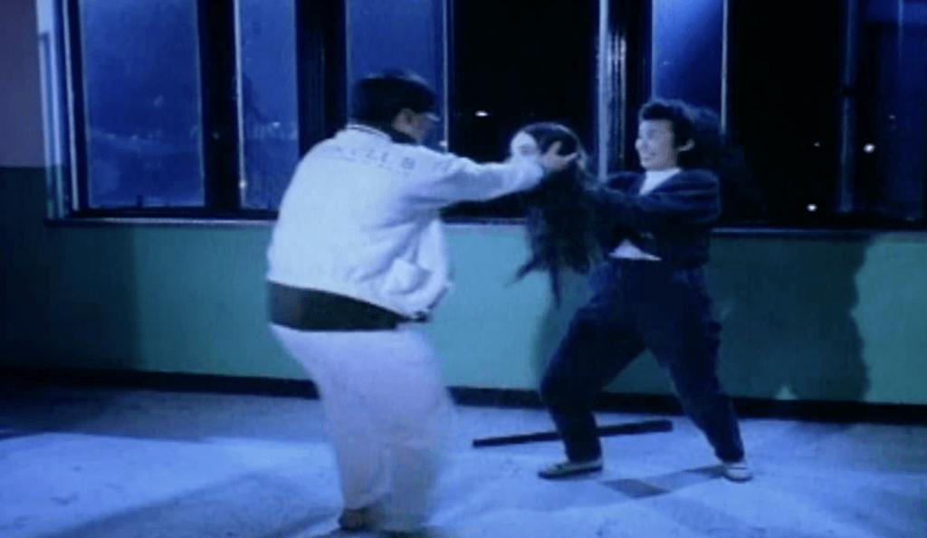 It takes teamwork to tackle this floating head!