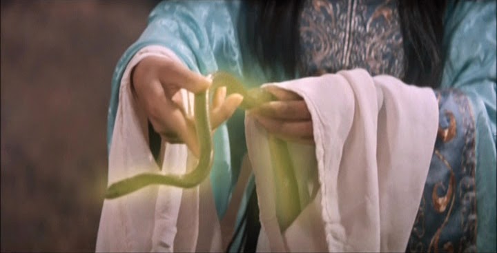 One of Ling Ar's magical, glowing snakes