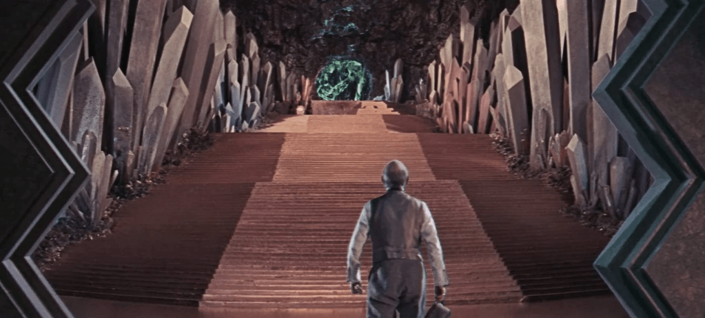 Cavor prepares to meet the Grand Lunar