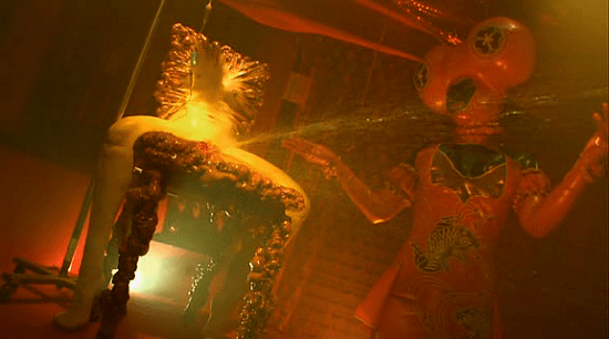 The living flesh-chair!