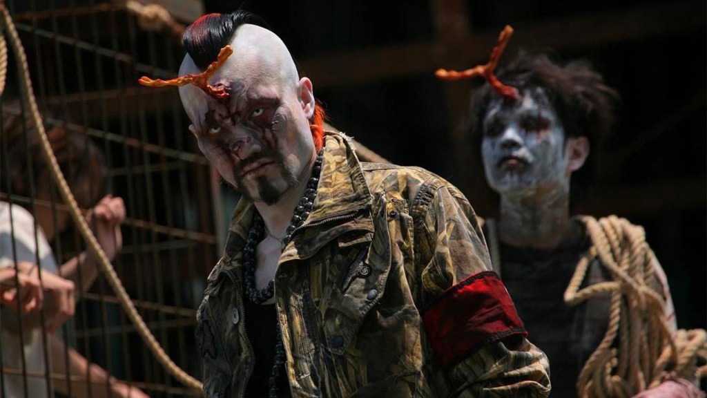 All the infected zombies have yellow/orange horn-like tumours growing from their heads