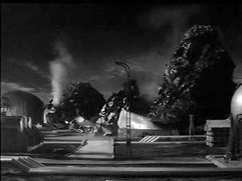 Shambling mounds of alien muck!