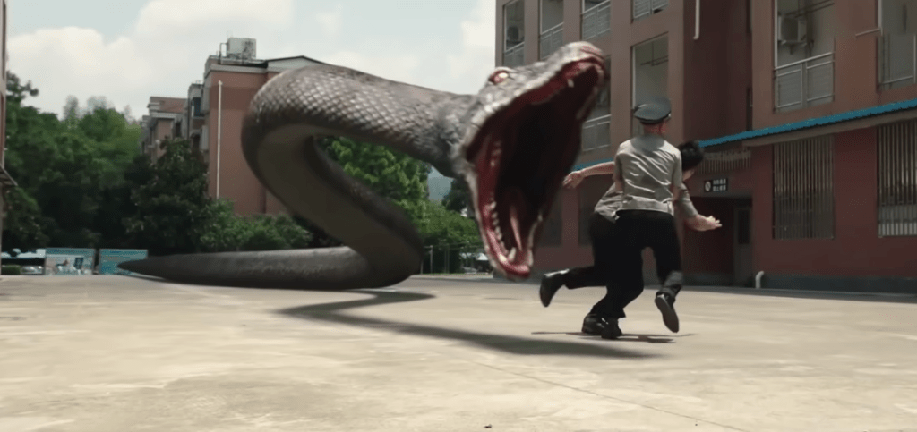 The main giant serpent attacks security guards!